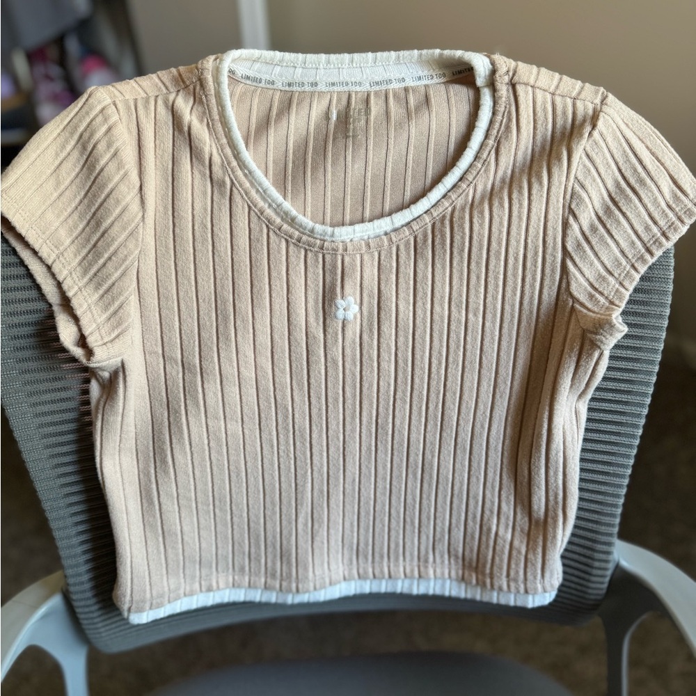 Limited Too Beige Ribbed Short Sleeve Top with White Trim